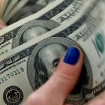 El dólar vuelve a caer: ¿por qué baja y hasta cuándo podría durar este “veranito”?