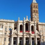 La basílica donde está enterrado el papa Francisco colocó un cajero automático
